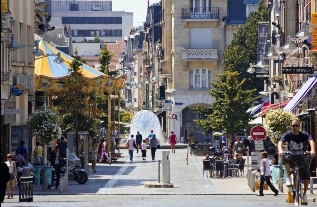 Coeur De Reims Logement Entier Appartement Buitenkant foto